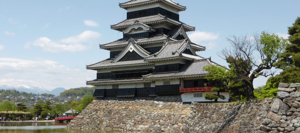 天皇家のはじまりと日本の城のはじまり