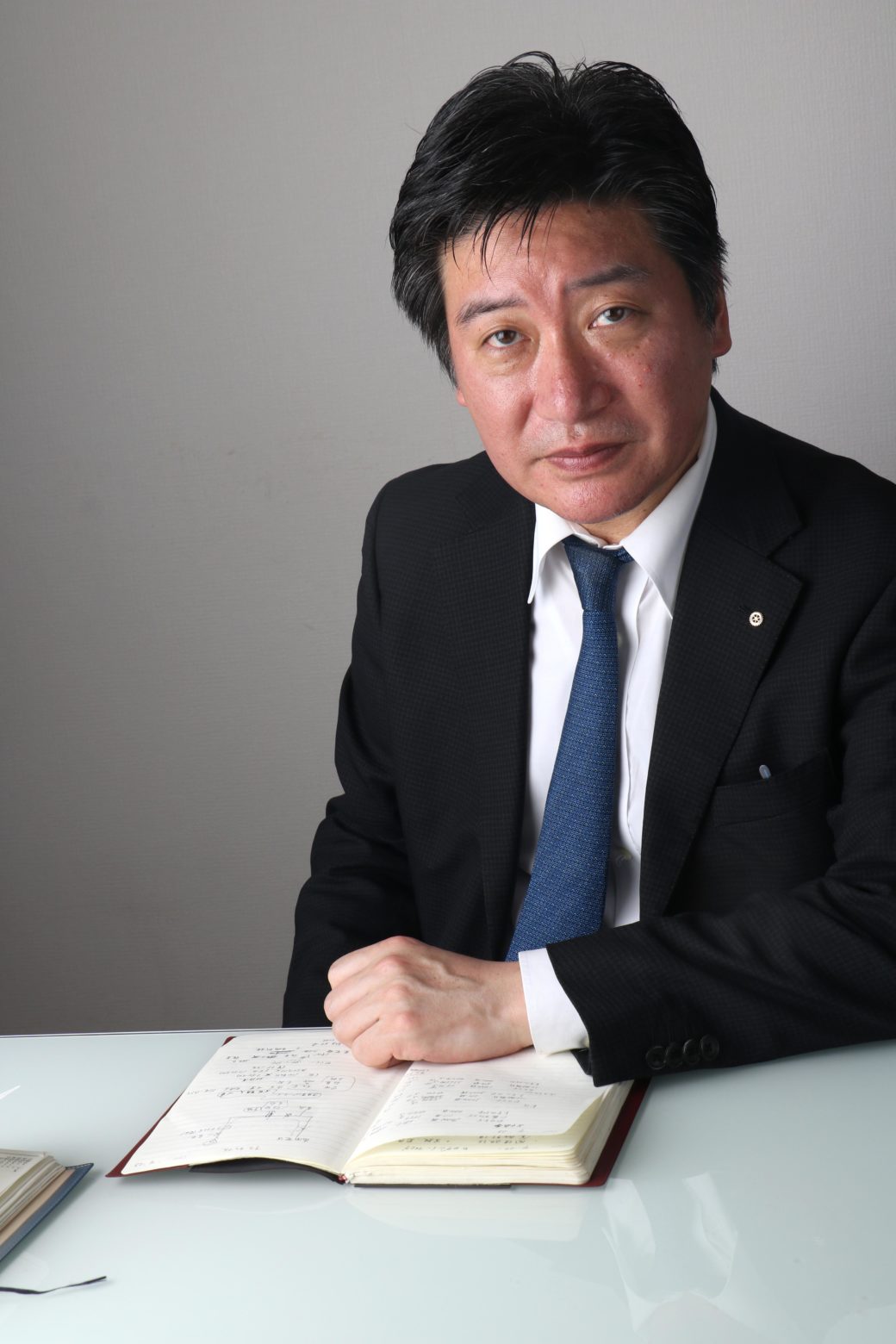 上中 康司