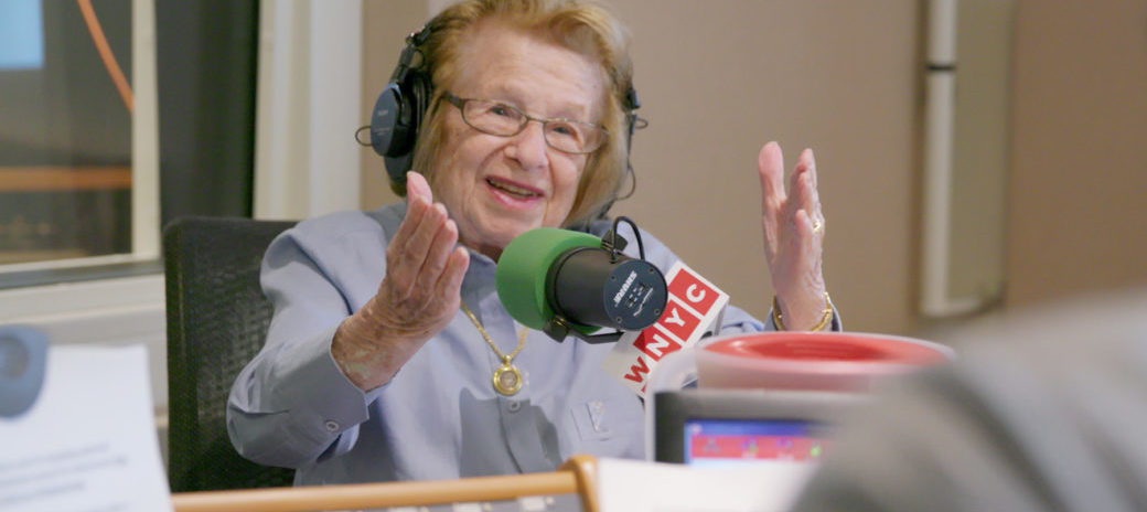 実在の90歳の女性セックスセラピスト『おしえて!ドクター・ルース』