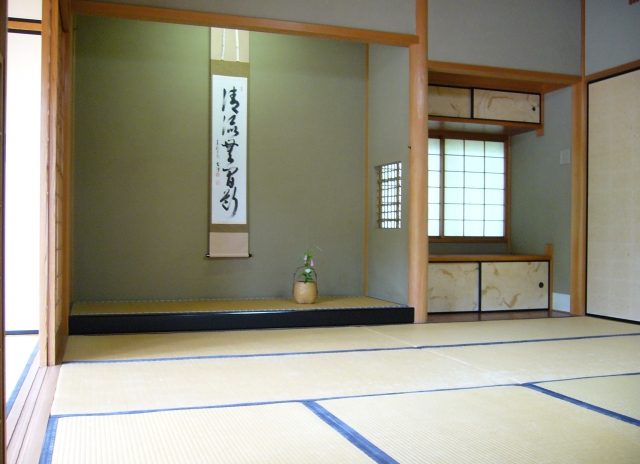 部屋の入退室の作法~和室~