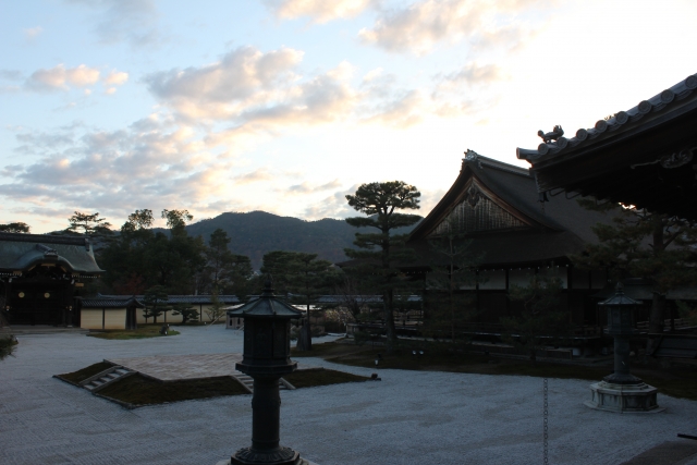 神話の中の人情噺!