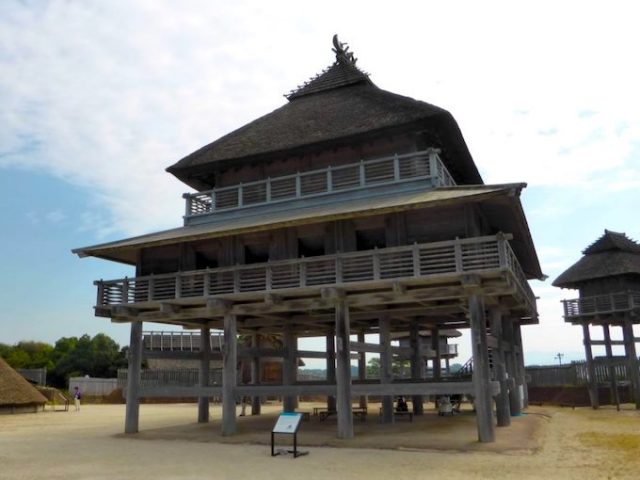 吉野ヶ里遺跡(佐賀県)/高床式倉庫