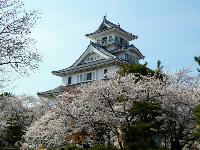 【城の歴史49】城好き日本人が望んだ城郭の再建
